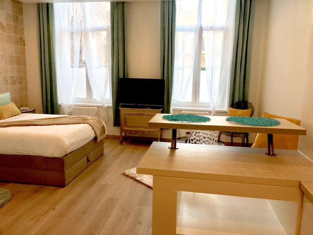 Midpoint By Life Renaissance Straatsburg